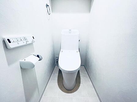 ほっと安らげるトイレ空間です。