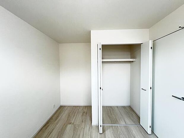 子供部屋や趣味の部屋など用途に合わせてお使いいただけます。
