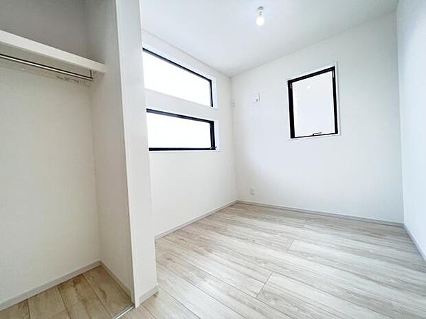 子供部屋にもちょうど良い大きさのお部屋です。