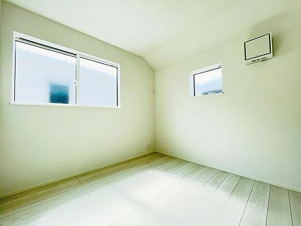 子供部屋にもちょうど良い大きさのお部屋です。