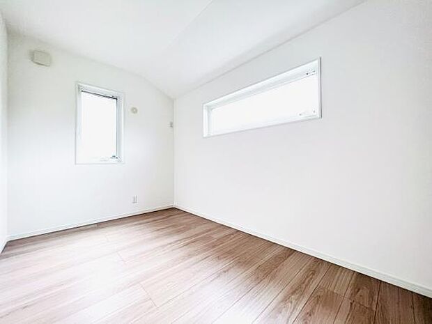子供部屋にもちょうど良い大きさのお部屋です。