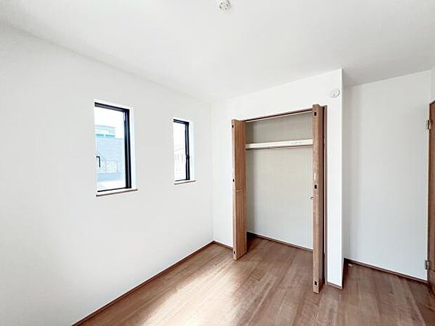 子供部屋や趣味の部屋など用途に合わせてお使いいただけます。