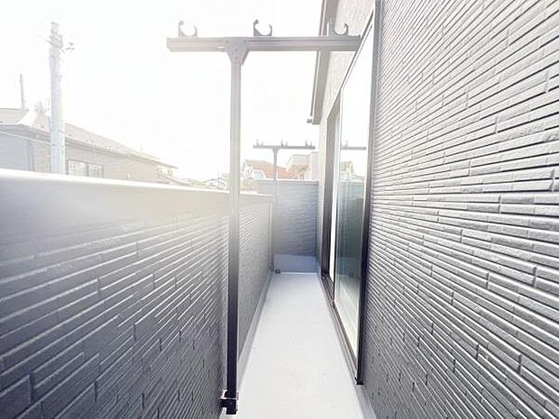 お洗濯ものを気持ち良く太陽の光で干せるのが嬉しいですね。