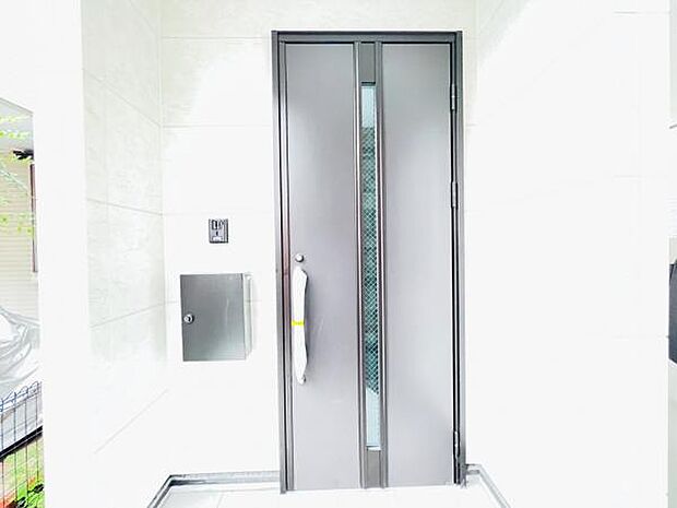 いつも気持ちよくご家族を迎えられる玄関です。