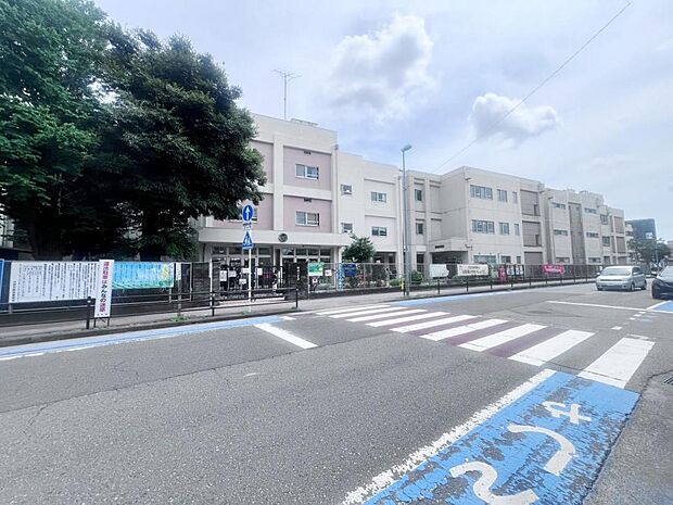 大和市立林間小学校まで約550m(徒歩7分)