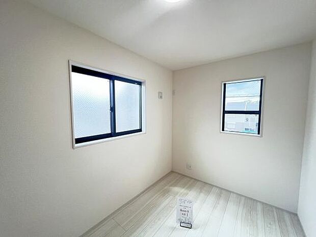 子供部屋にもちょうど良い大きさのお部屋です。