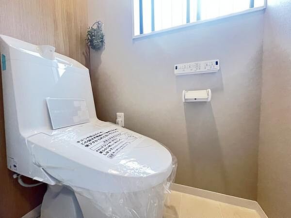 ほっと安らげるトイレ空間です。