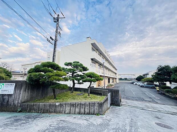 相模原市立田名北小学校まで約1100m(徒歩14分)