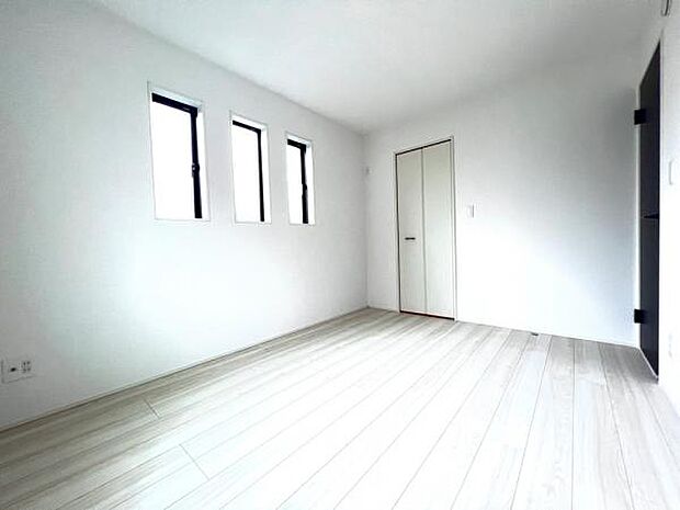子供部屋や趣味の部屋など用途に合わせてお使いいただけます。