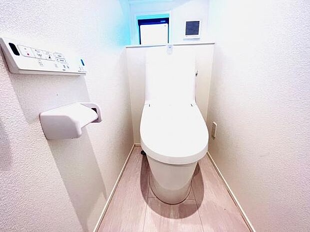 ほっと安らげるトイレ空間です。