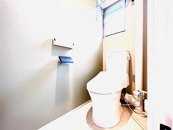 ほっと安らげるトイレ空間です。