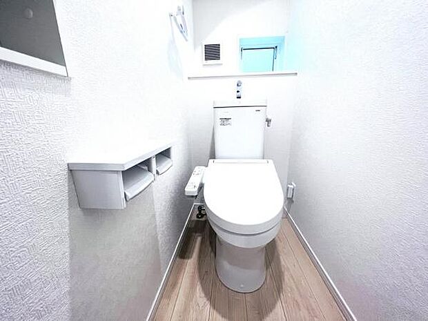 ほっと安らげるトイレ空間です。