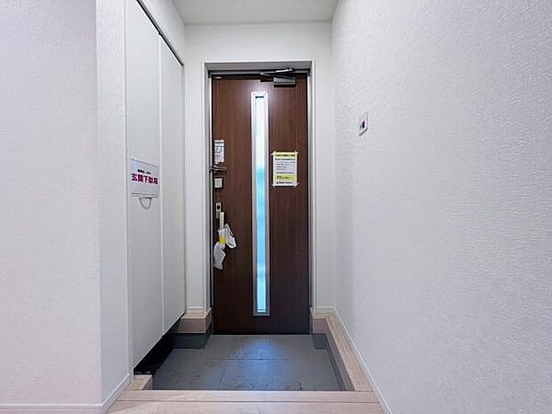 散らかりがちな玄関もスッキリの玄関収納付。
