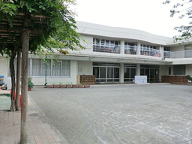 上溝保育園まで約620m（徒歩8分）