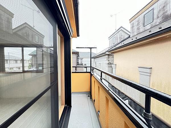 お洗濯ものを気持ち良く太陽の光で干せるのが嬉しいですね。