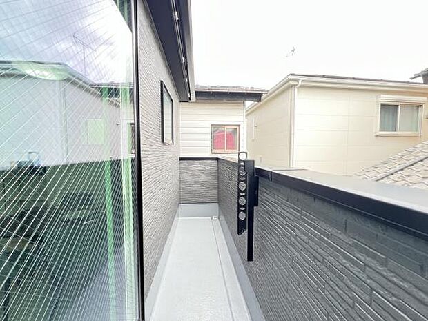 お洗濯ものを気持ち良く太陽の光で干せるのが嬉しいですね。
