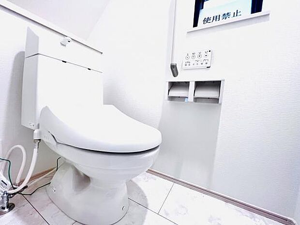 ほっと安らげるトイレ空間です。