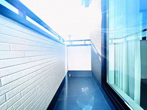 お洗濯ものを気持ち良く太陽の光で干せるのが嬉しいですね。