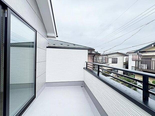 お洗濯ものを気持ち良く太陽の光で干せるのが嬉しいですね。