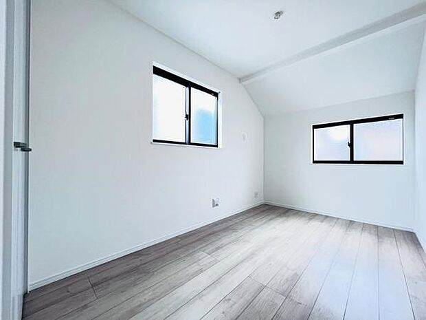 子供部屋にもちょうど良い大きさのお部屋です。