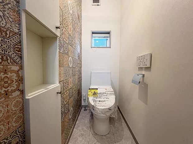 ほっと安らげるトイレ空間です。
