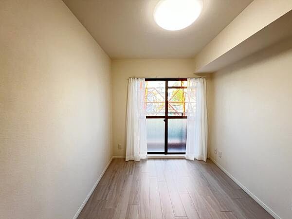 寝室にもご利用いただける居室スペースです。