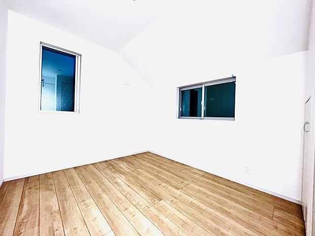 子供部屋にもちょうど良い大きさのお部屋です。