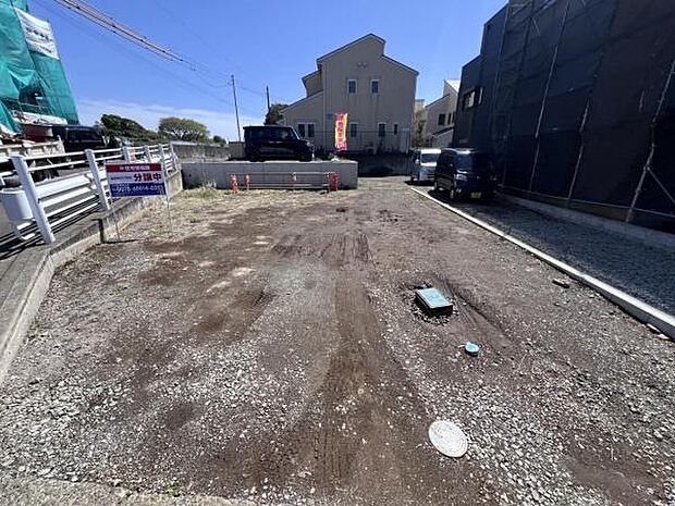 NO.4区画　発売中です。