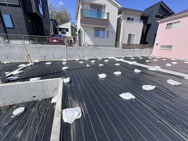 現況更地のため建物の解体は必要ありません。