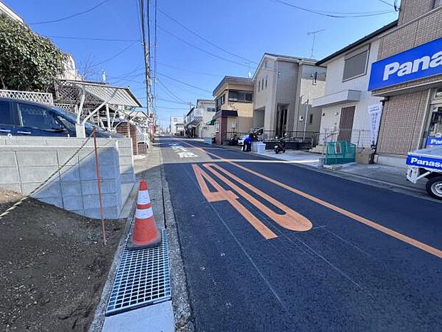 前面道路写真です。