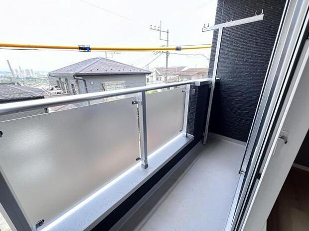 お洗濯ものを気持ち良く太陽の光で干せるのが嬉しいですね。