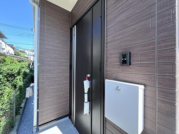 いつも気持ちよくご家族を迎えられる玄関です。