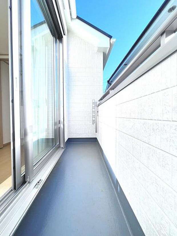 【バルコニー】