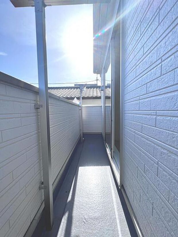 【バルコニー】