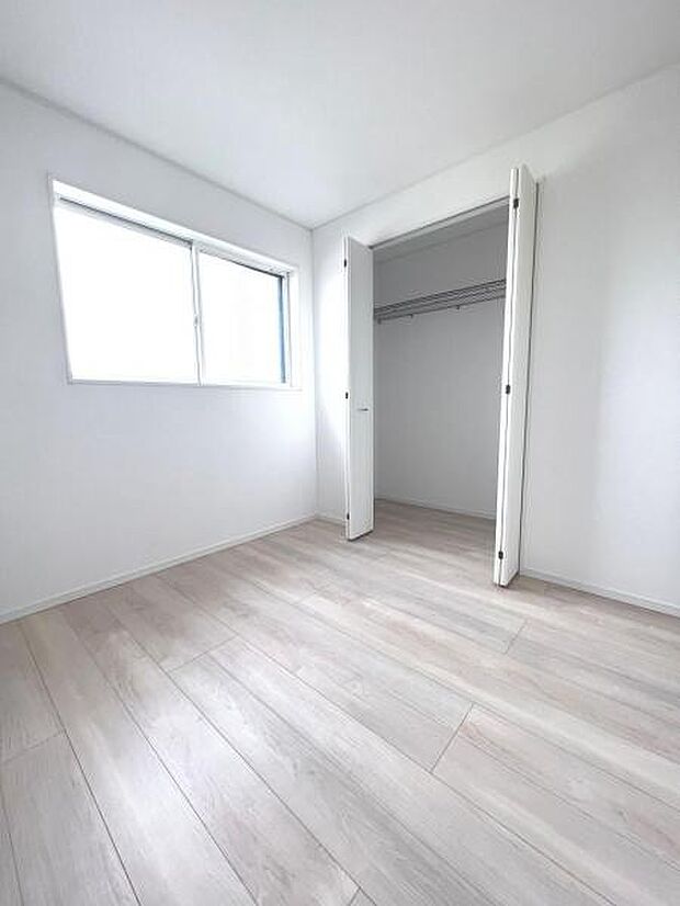 【洋室・クローゼット】