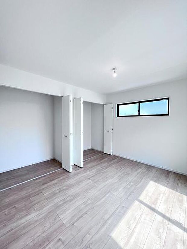 【洋室・クローゼット】