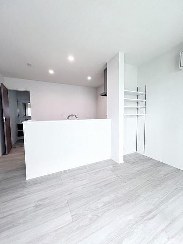 【ダイニングキッチン】