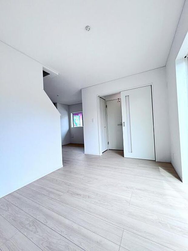 【リビングルーム】