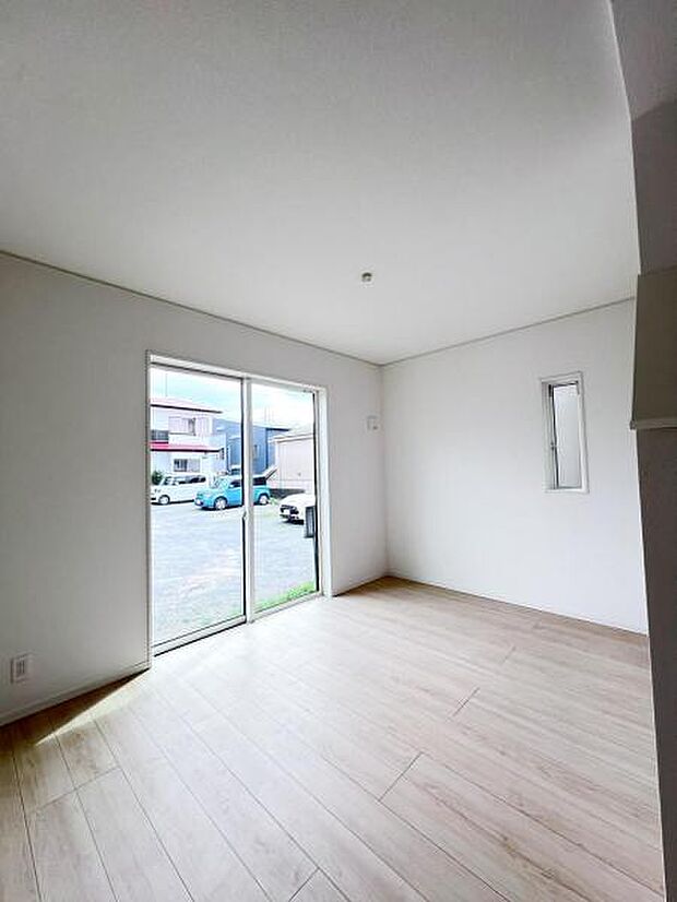 【リビングルーム】