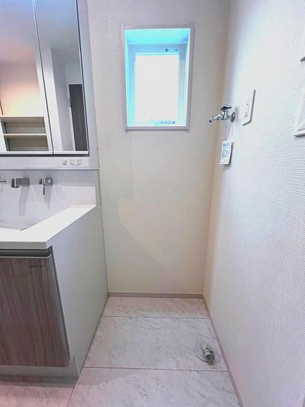 【ランドリースペース】