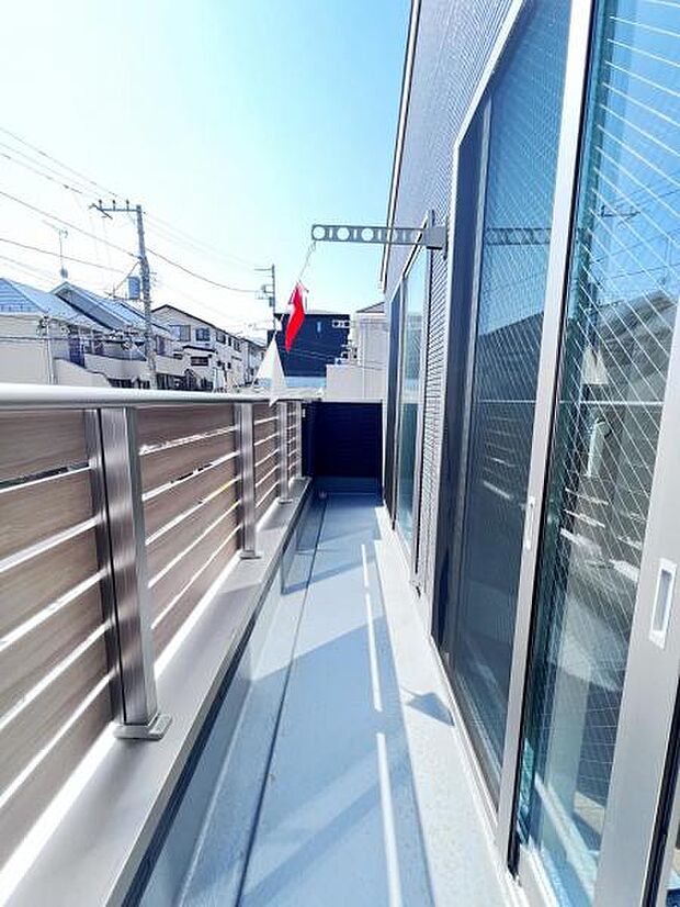 【バルコニー】