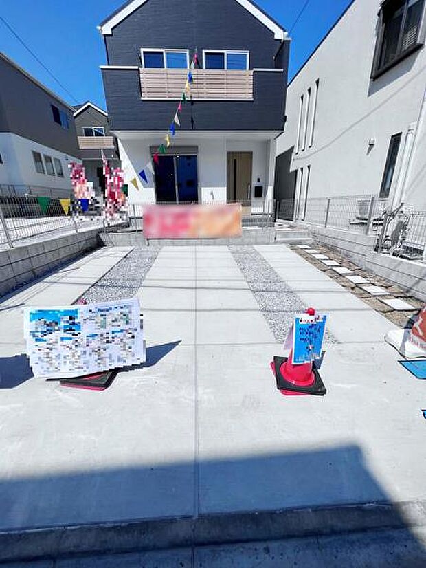 【駐車場】