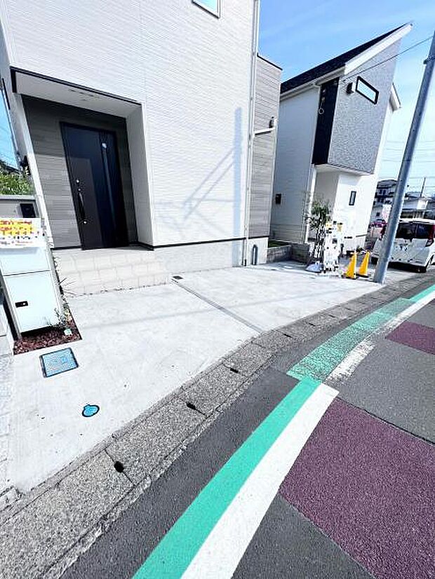 【駐車スペース】