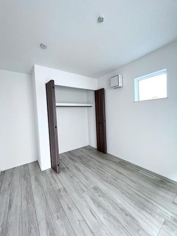 【洋室・クローゼット】