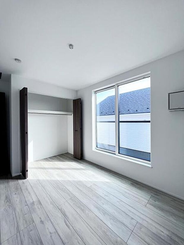 【洋室・クローゼット】