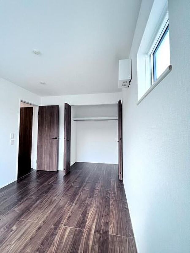 【洋室・クローゼット】