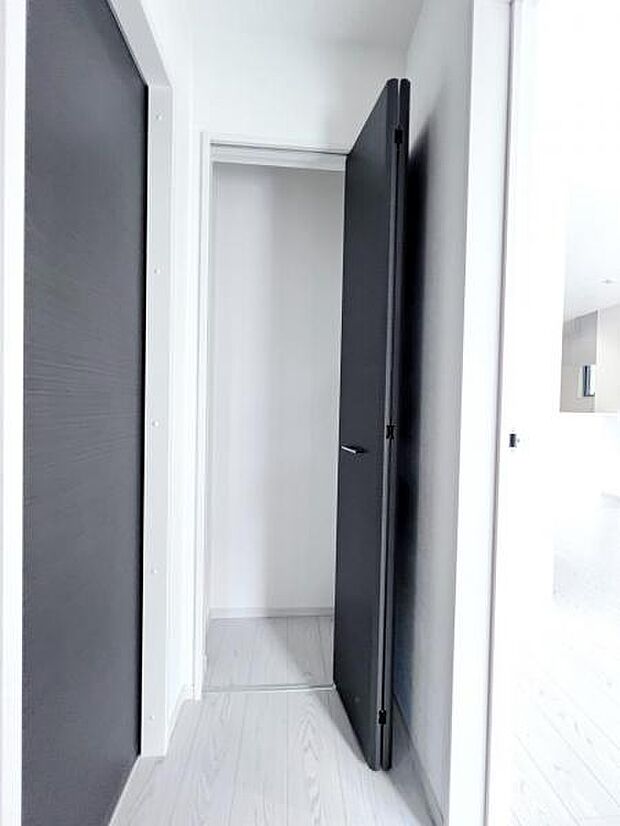 【リビング・収納】