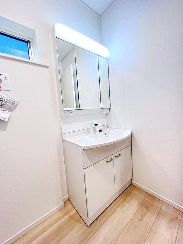 【シャンプードレッサー】