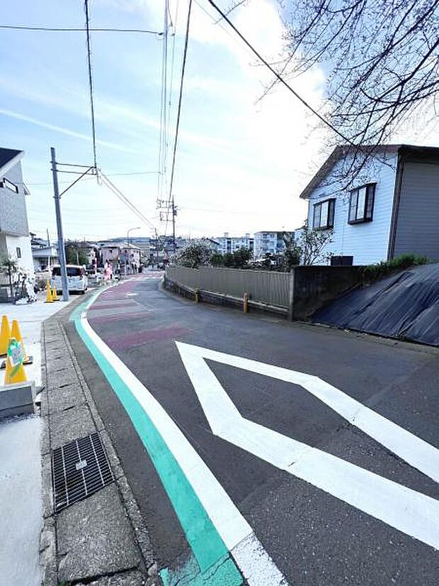 【前面道路】