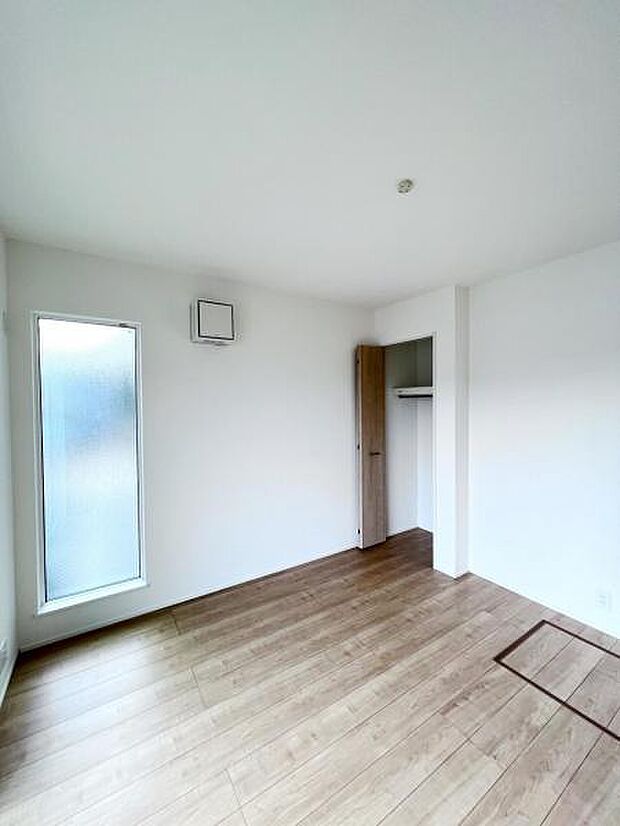 【洋室・クローゼット】